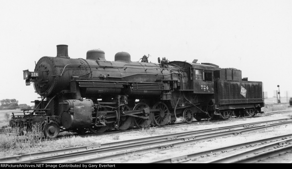 MILW 2-8-2 #724 - Milwaukee Road